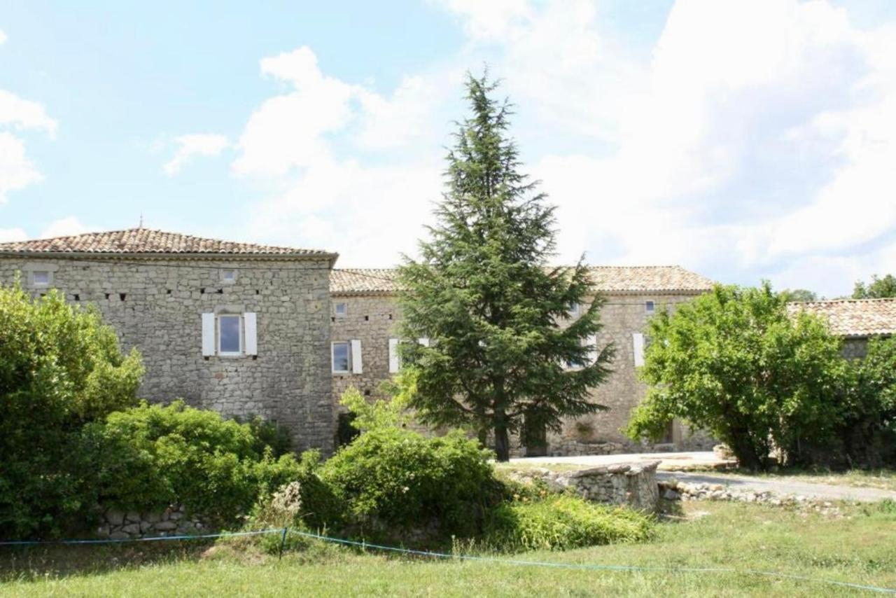 Gite Mas Sophia Labeaume Bagian luar foto